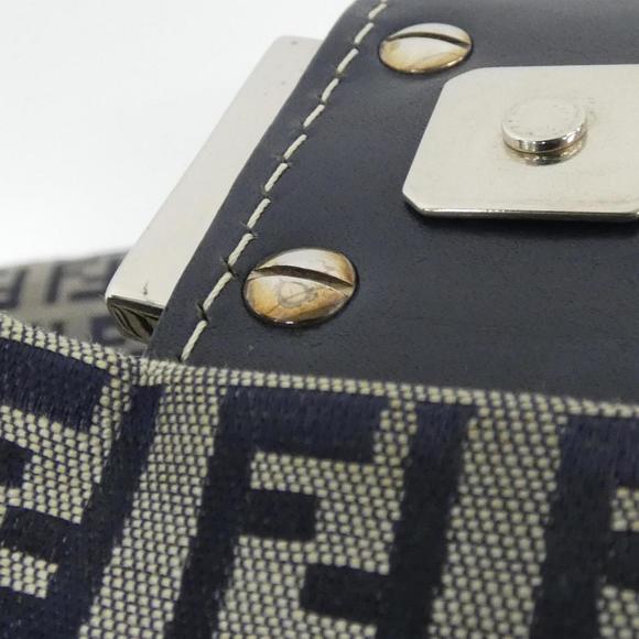 Fendi Mamma Baguette 26325 Shoulder Bag - Picture 8 of 8